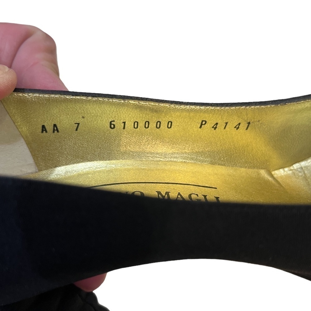 Bruno Magli Vintage Pumps Black Matte Fabric & Unique Heel Italian Sz 7 N - Picture 10 of 12